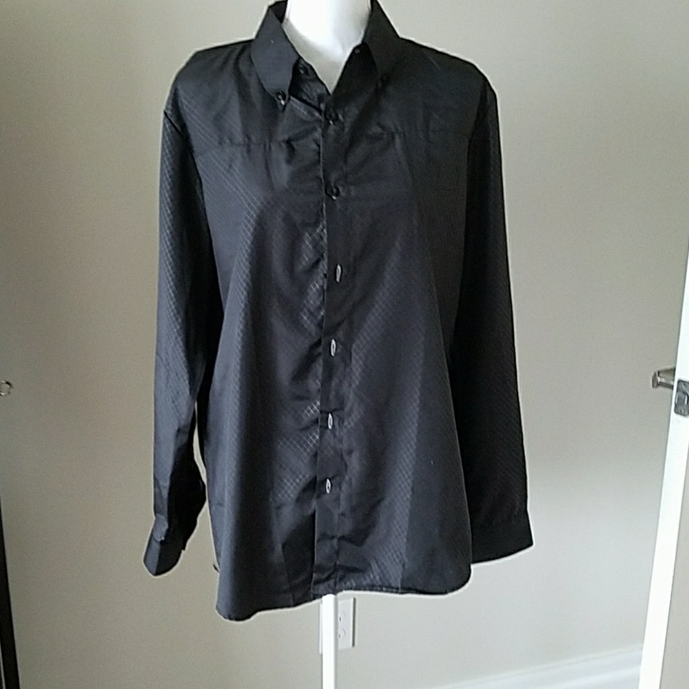 Brand new long sleeve black shirt